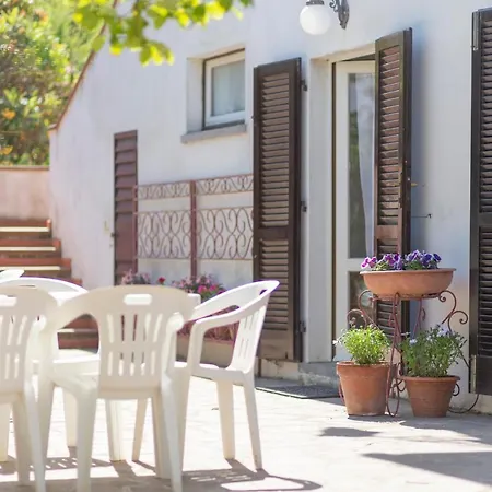 Casale La Marina By Helloelba Feriehus