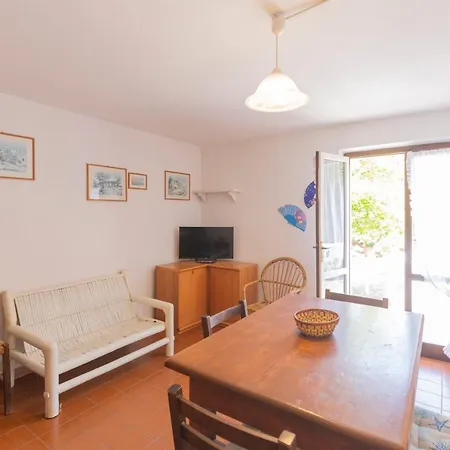 Casale La Marina By Helloelba בית נופש *