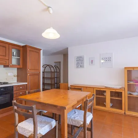Casale La Marina By Helloelba מרצ'יאנה מרינה